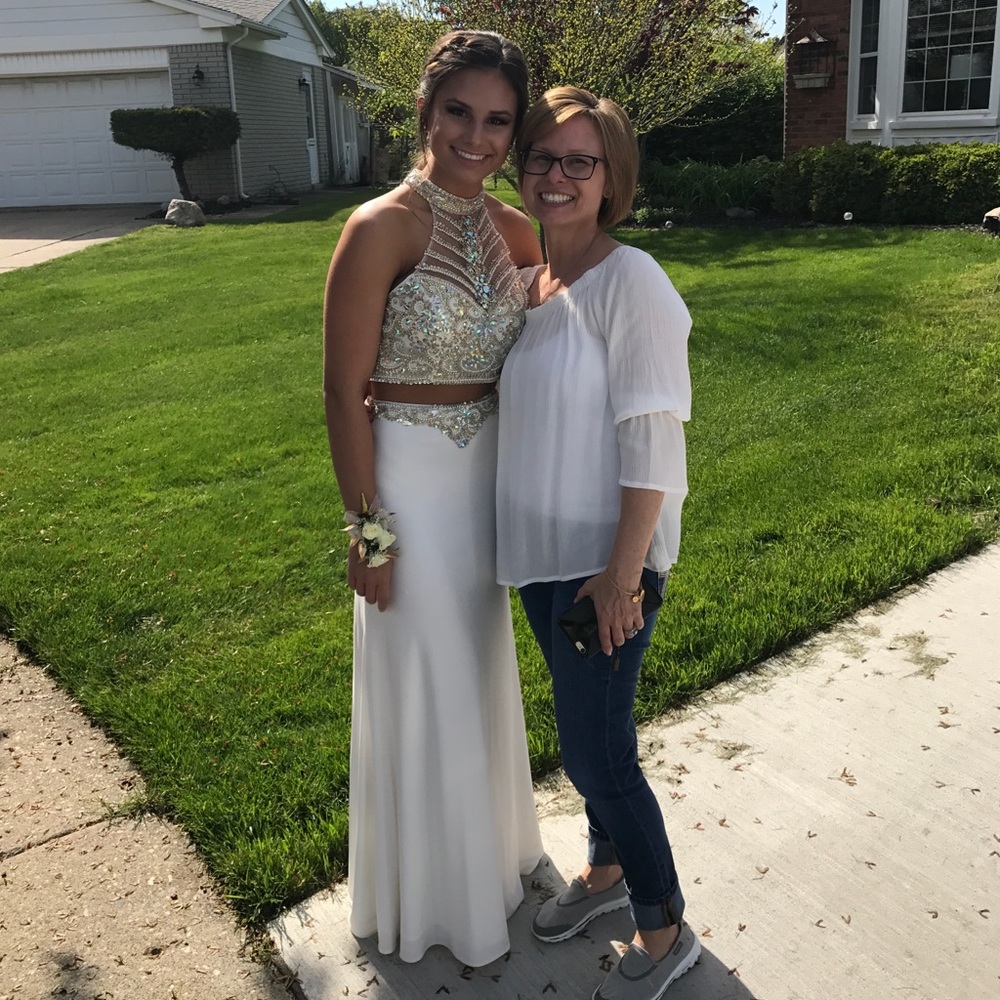 White 2 piece prom dress